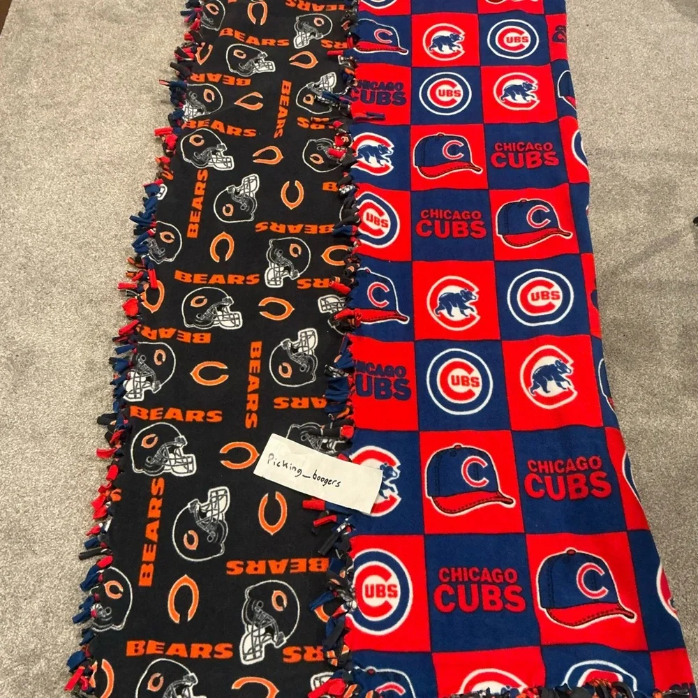 Chicago Bears/Chicago Cubs Double Thick and Sided Fleece Throw‎ Blanket